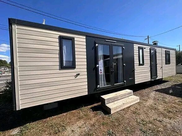 WILLERBY LYNDHURST